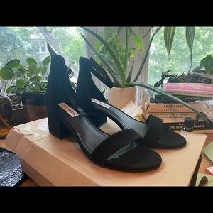 Steve Madden Irenee block heel sandals. Black suede, size 8.5